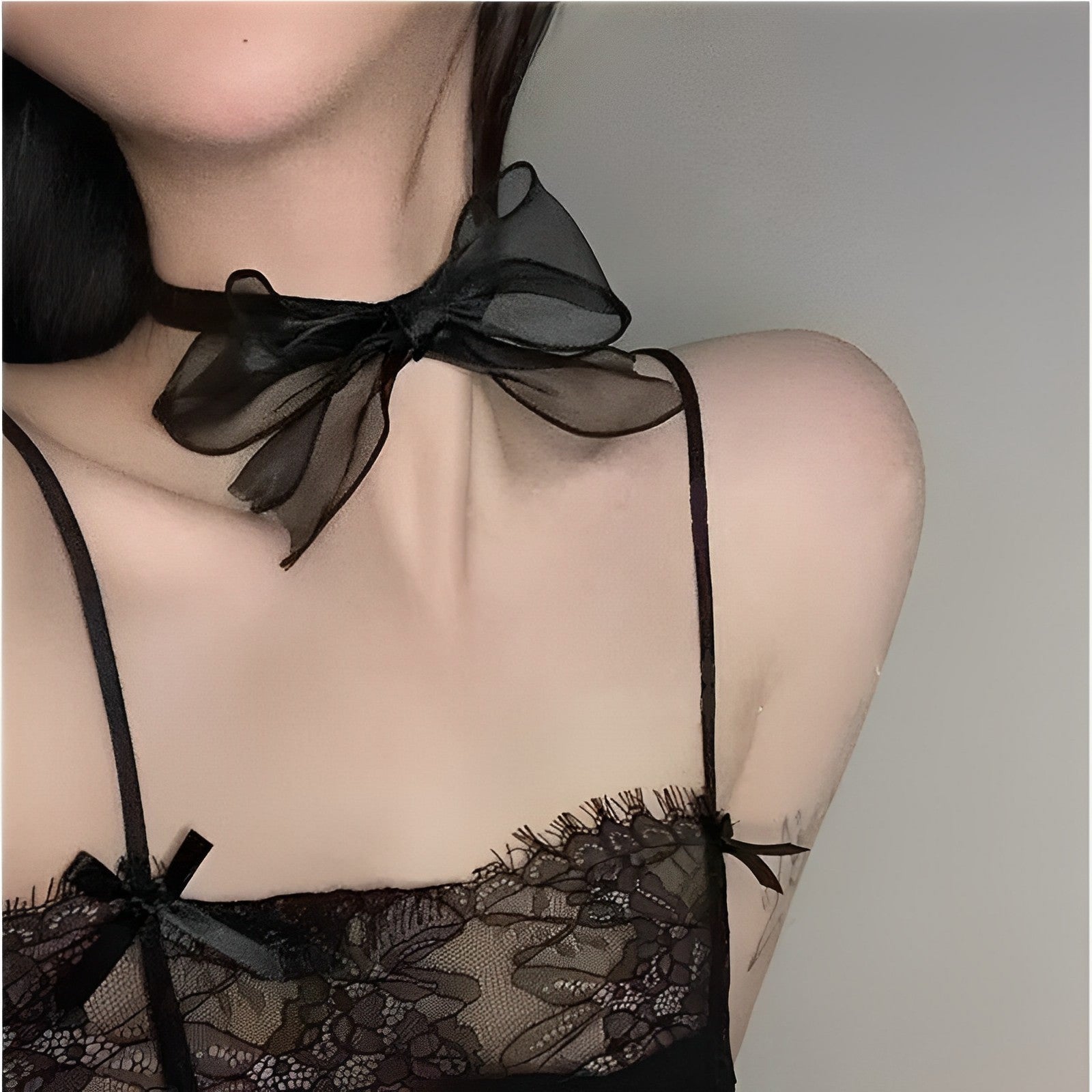 Choker con Listón Negro