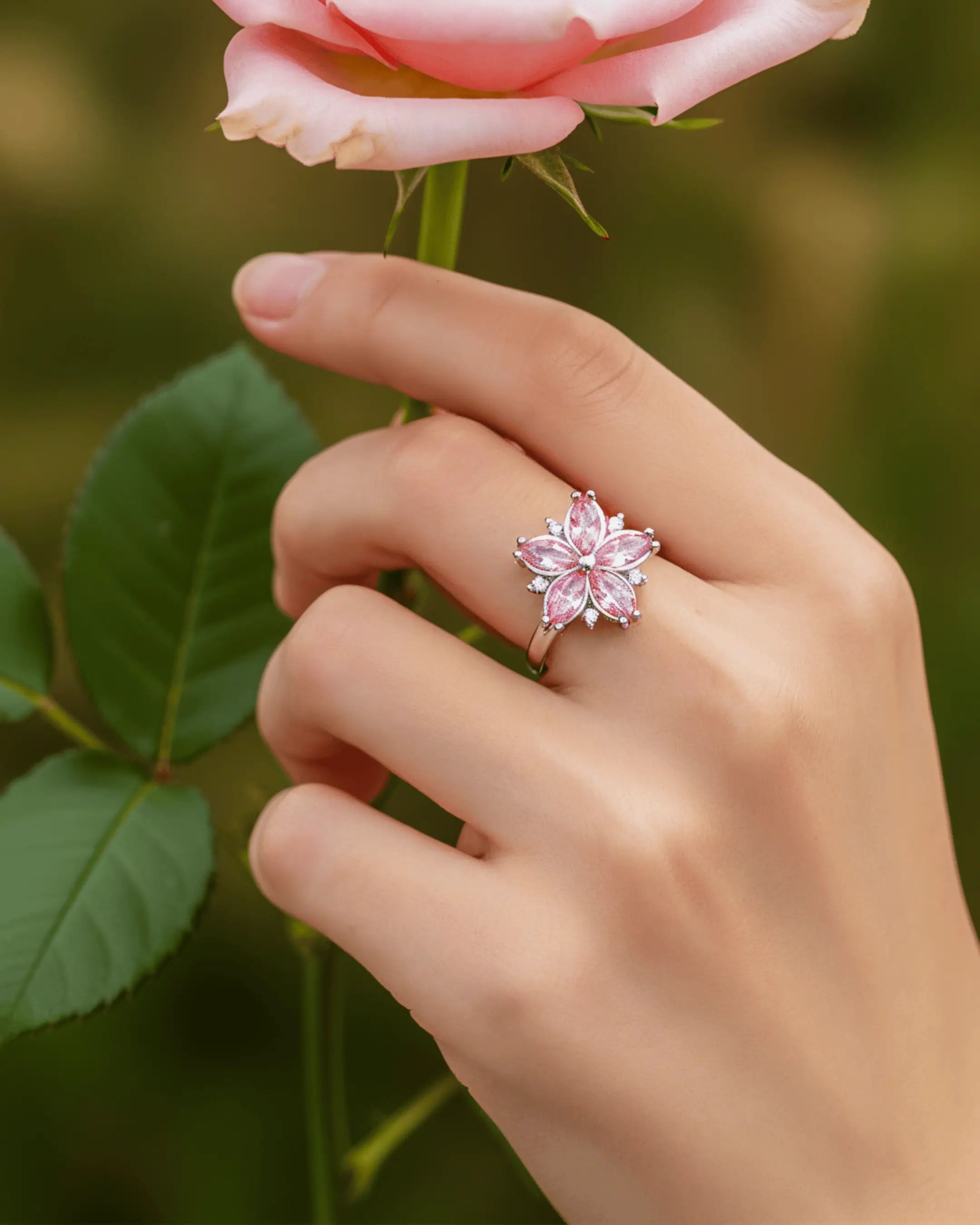 Sakura Bloom – Anillo que florece contigo