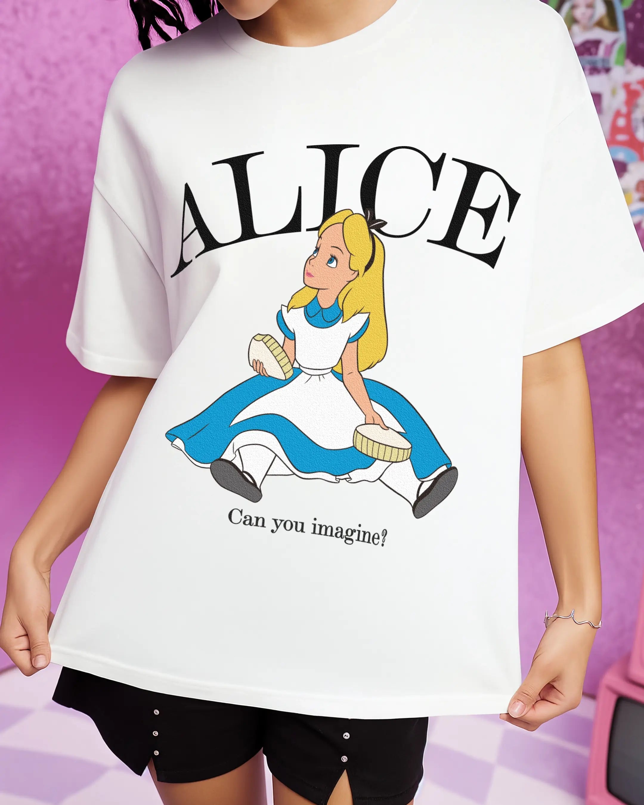 Playera Alicia – Un mundo de fantasía