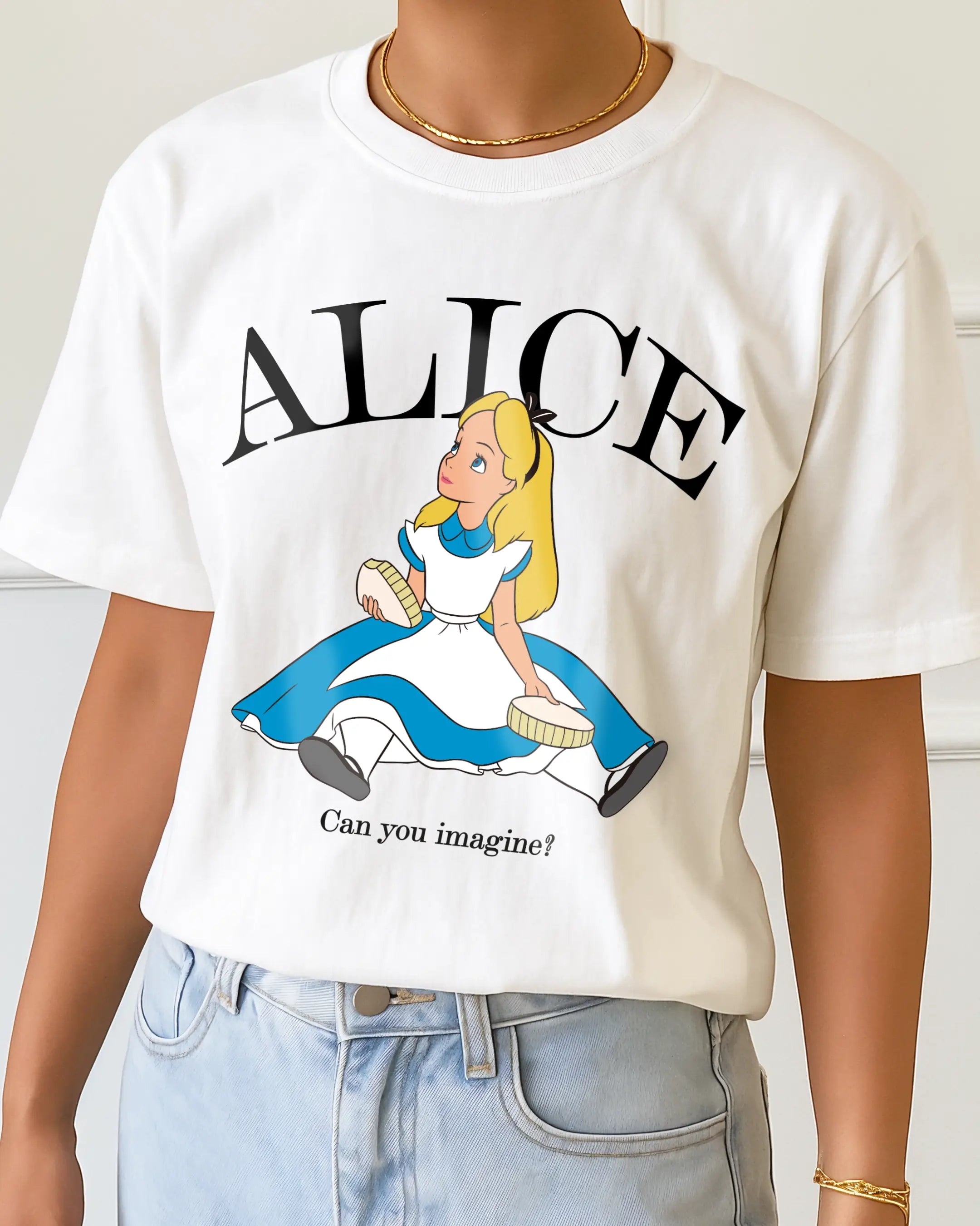 Playera Alicia – Un mundo de fantasía
