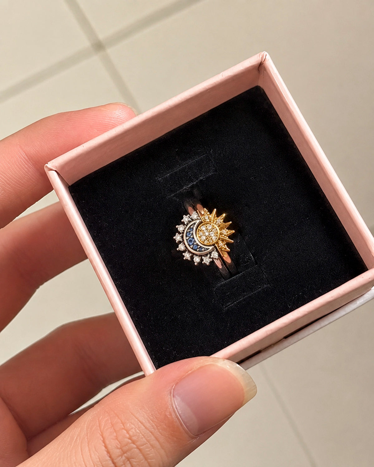 Anillos de Sol y Luna