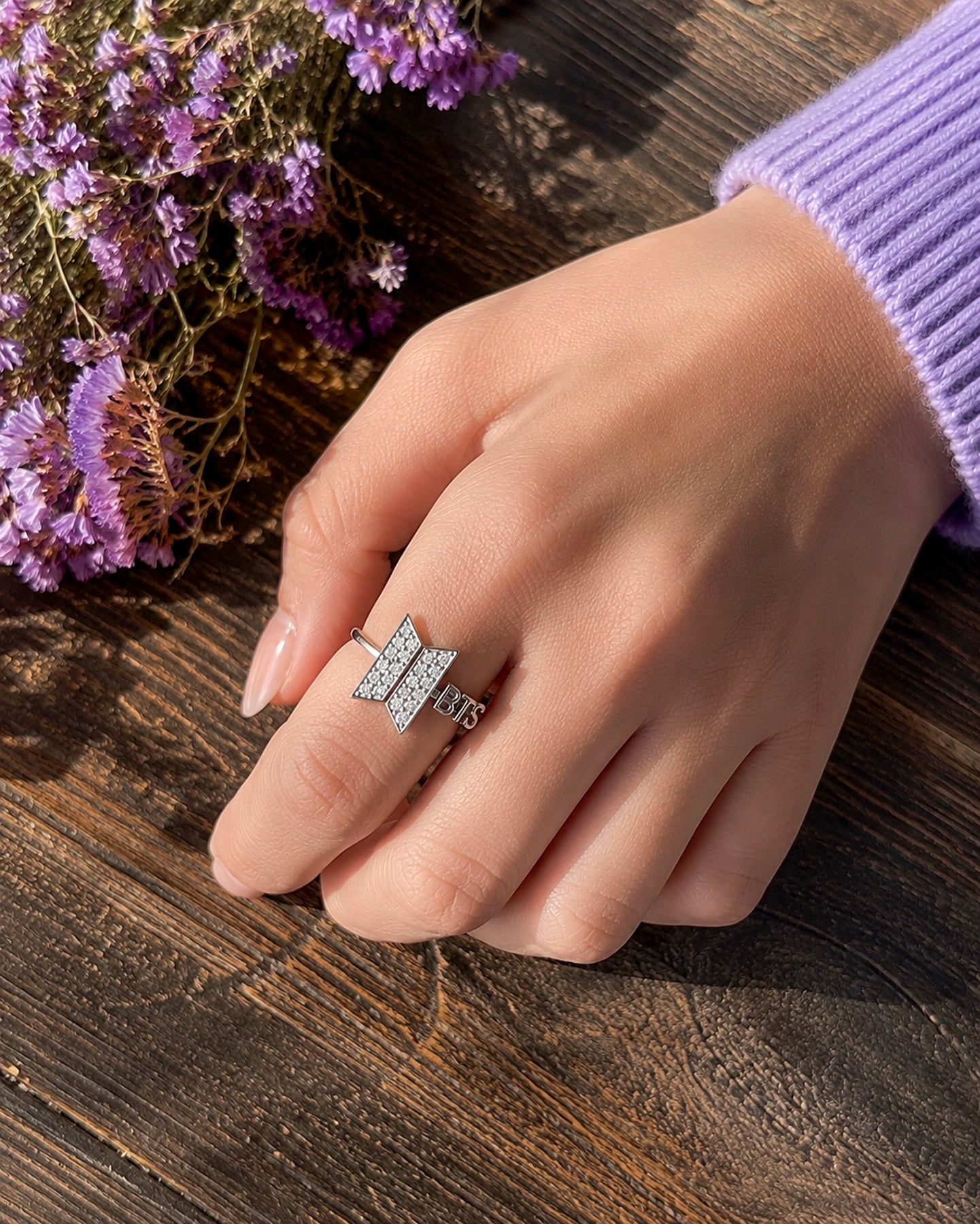 Anillo BTS Ajustable