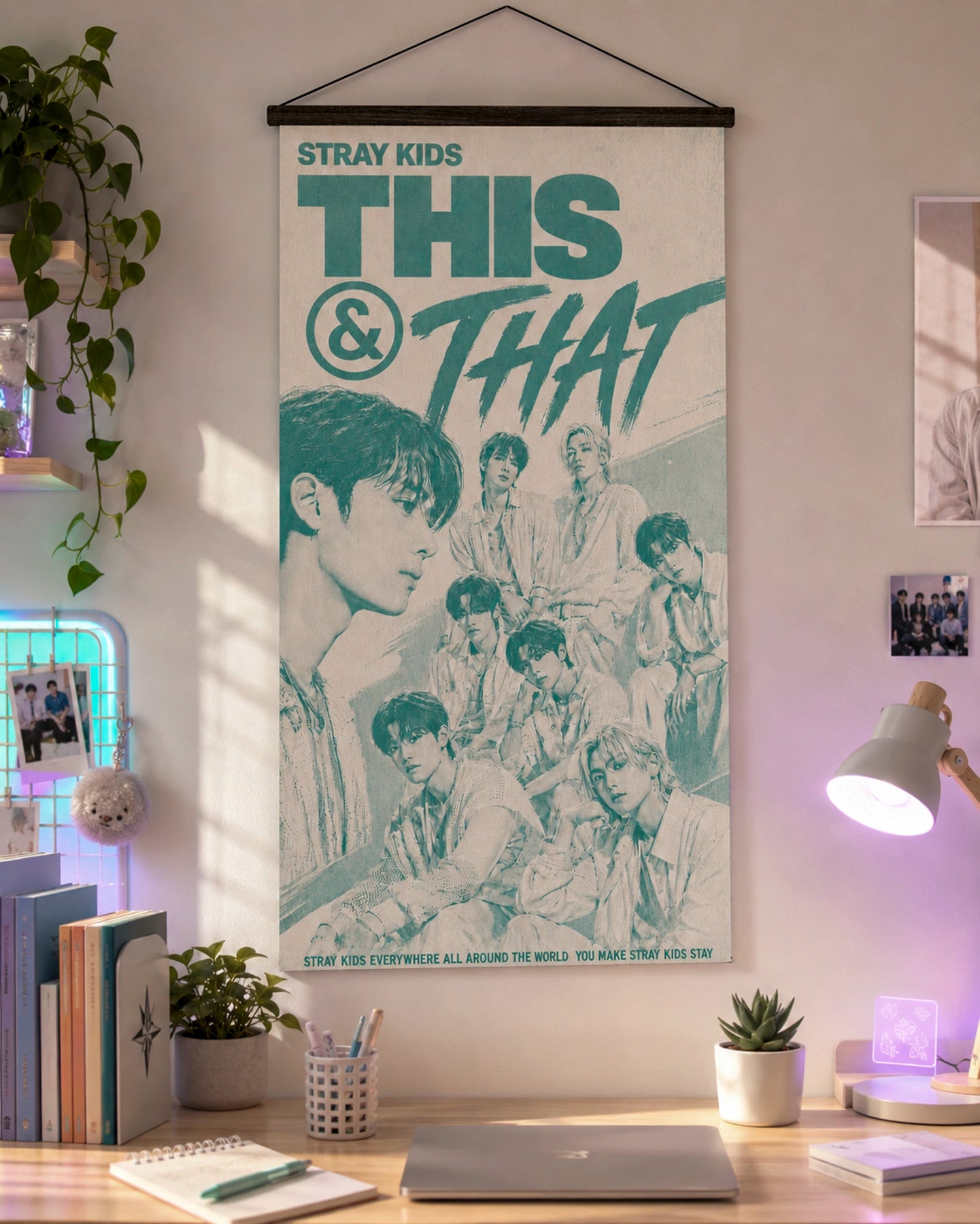 Póster Stray Kids – This & That