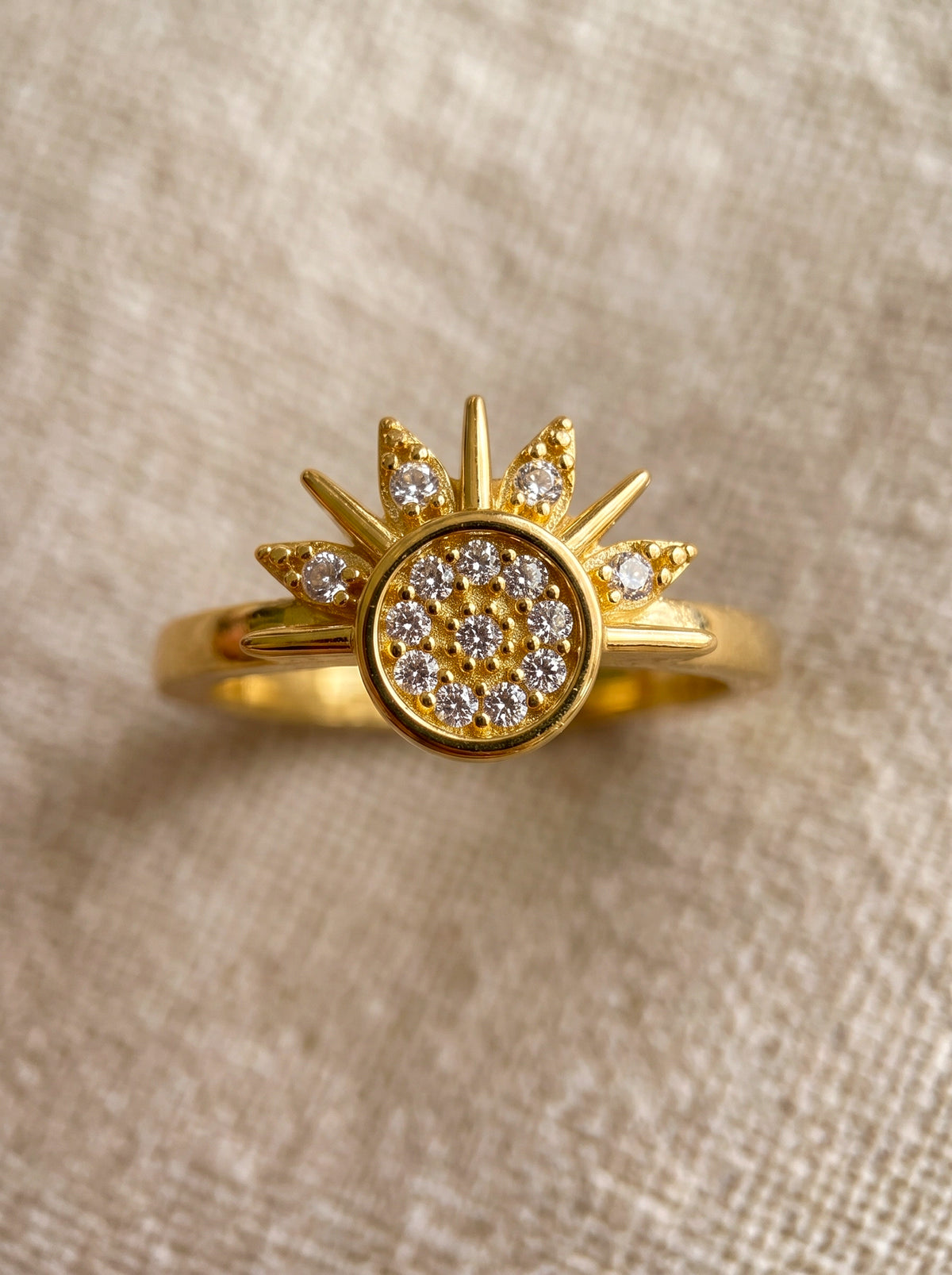 Anillos de Sol y Luna