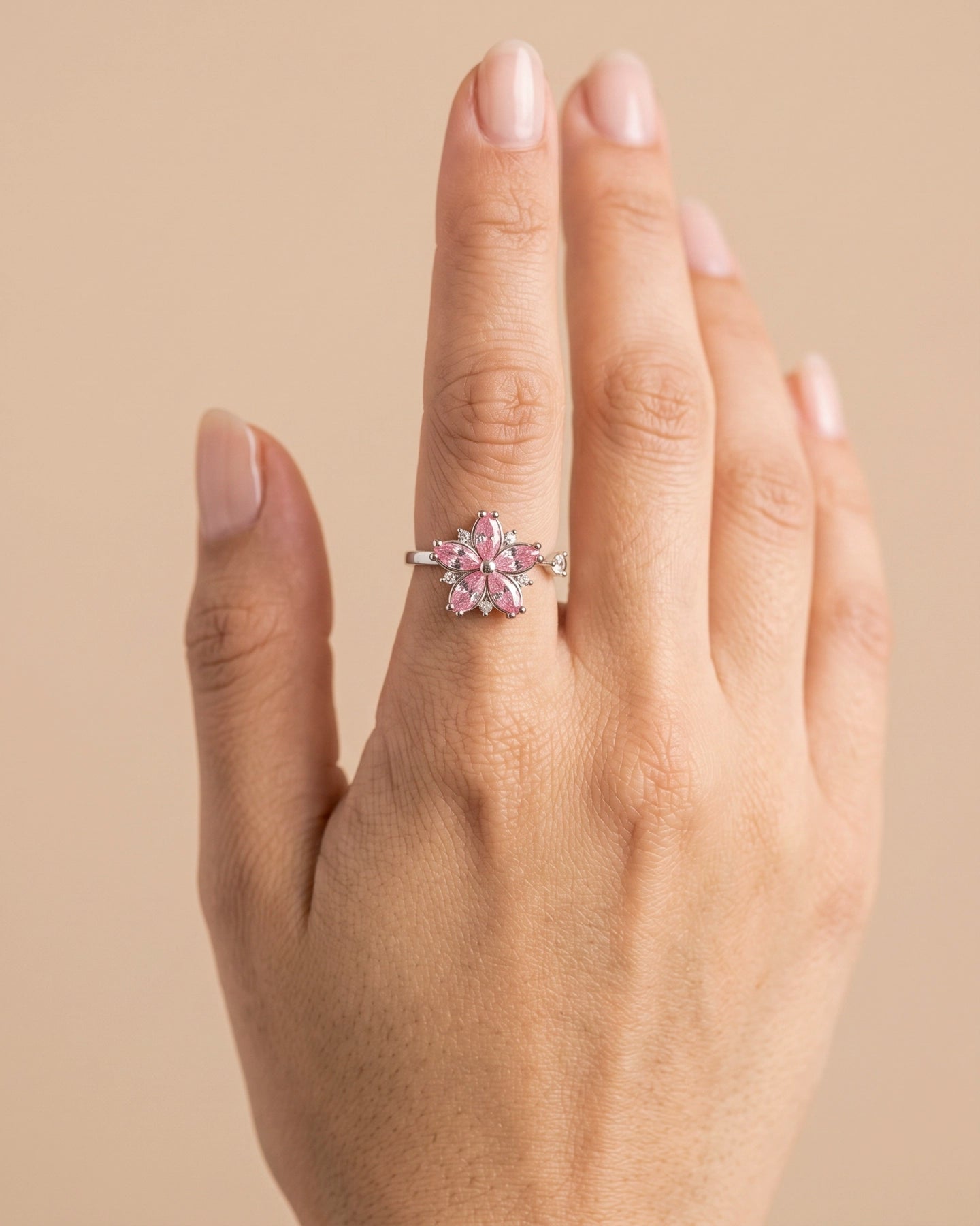 Anillo Floral Rosa – Flor Giratoria
