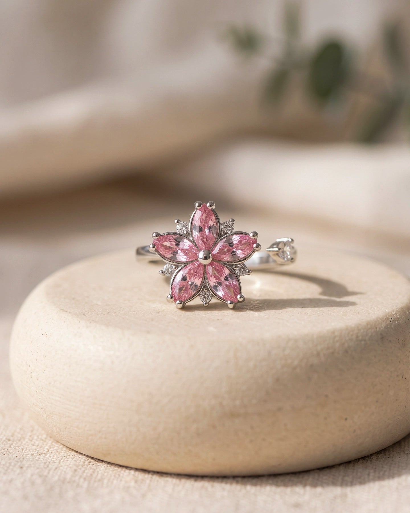 Anillo Floral Rosa – Flor Giratoria