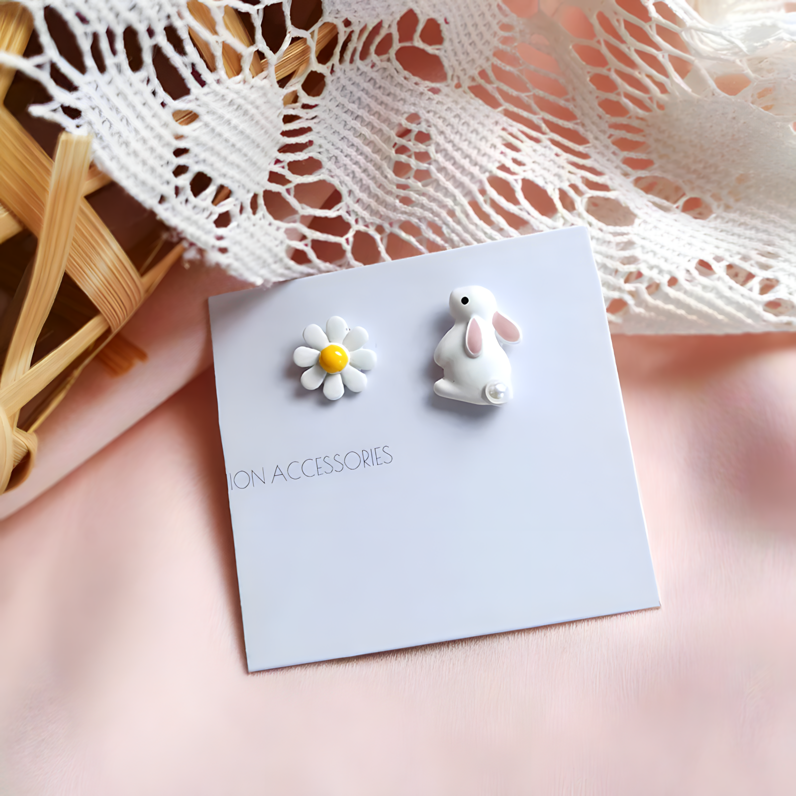 Aretes Conejito y Flor