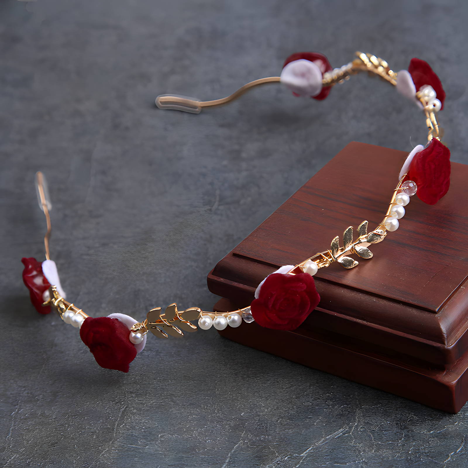 Diadema Roses