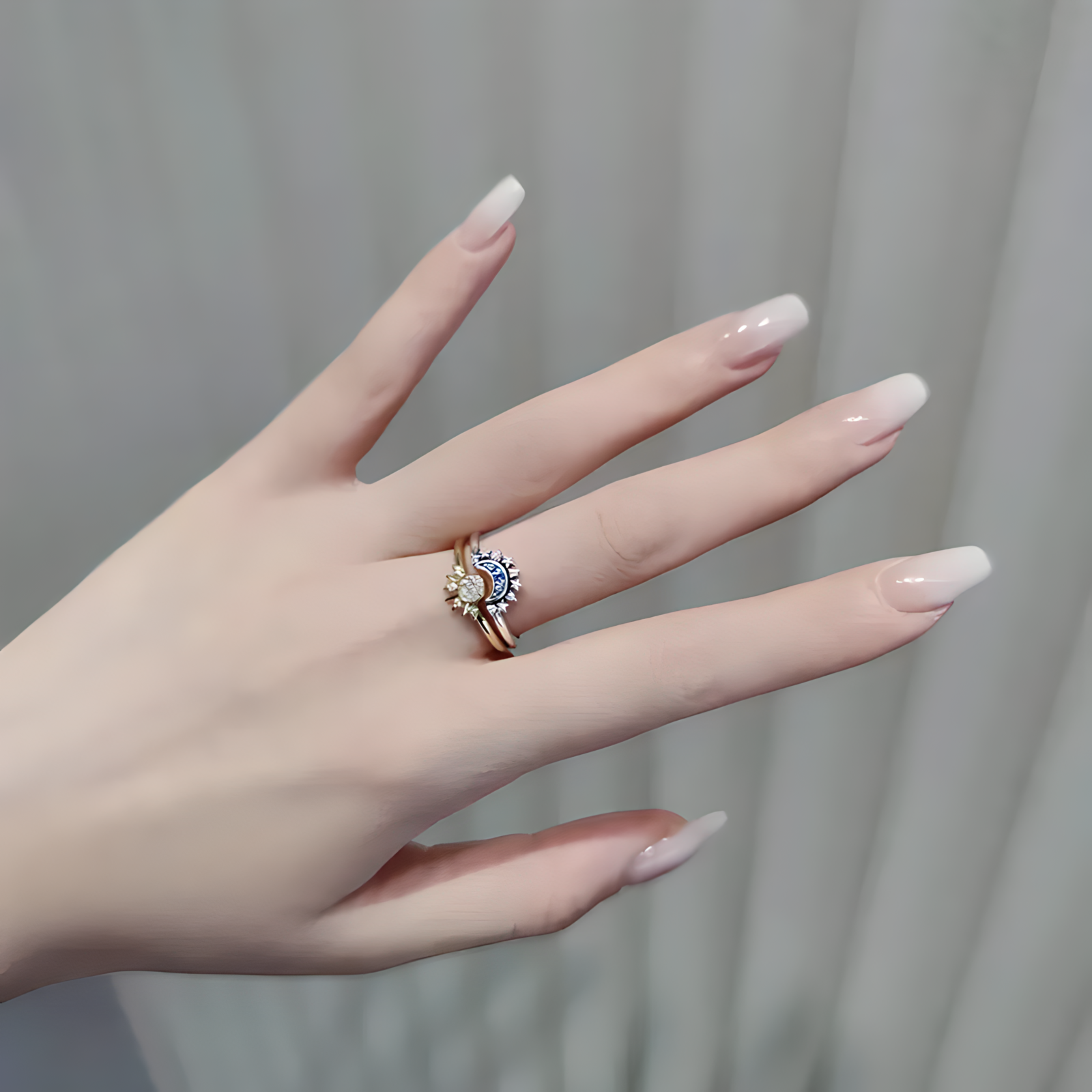 Anillos de Sol y Luna